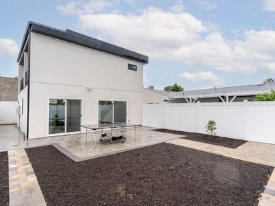 8965 McLennan Ave, North Hills, CA, 91343