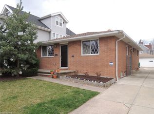 1316 W 105th St, Cleveland, OH 44102