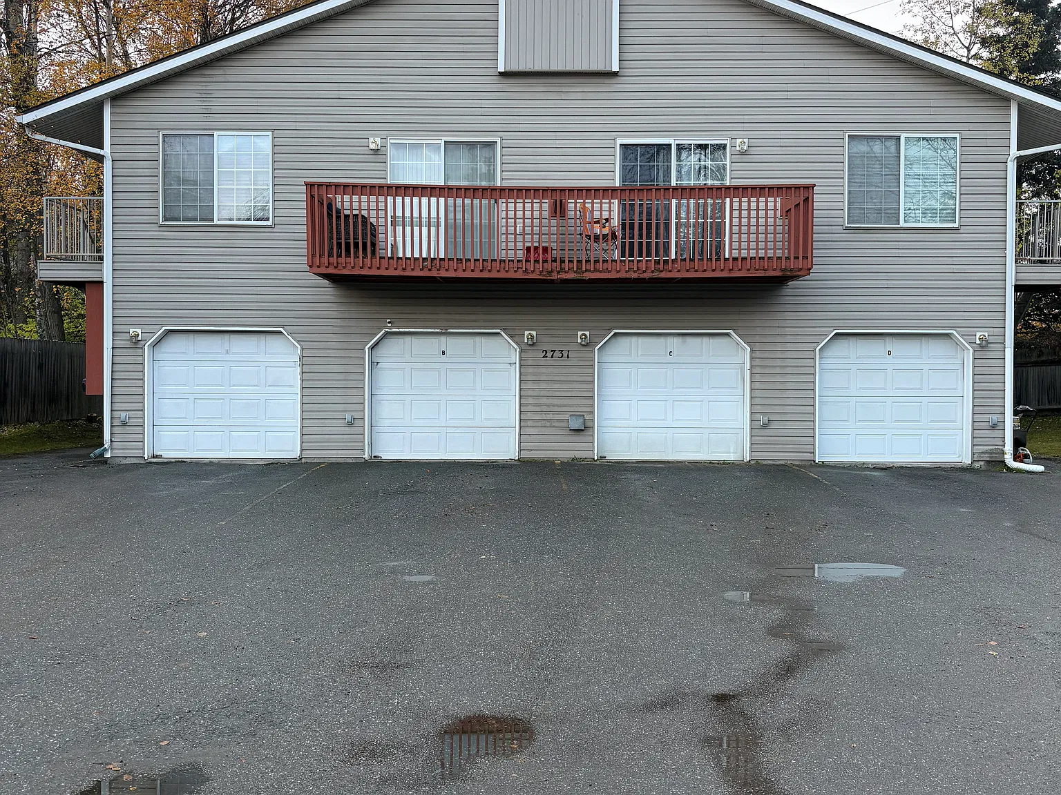 2 bed, 1000 sqft, $2,450 — Photo 1
