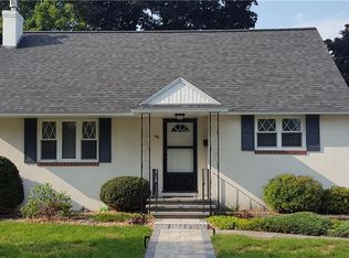 146 W Warrington Rd, Syracuse, NY 13205