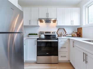 39 Woodman Dr N, Hamilton, ON