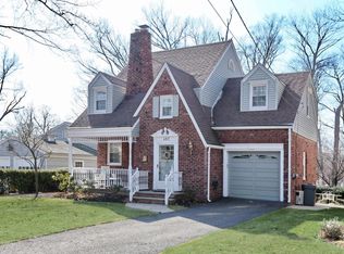 497 Demarest Ave, Oradell, NJ 07649
