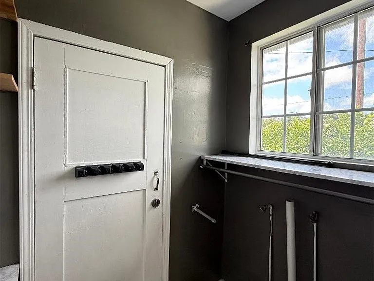 9510 Kalmia St #A — Photo 11