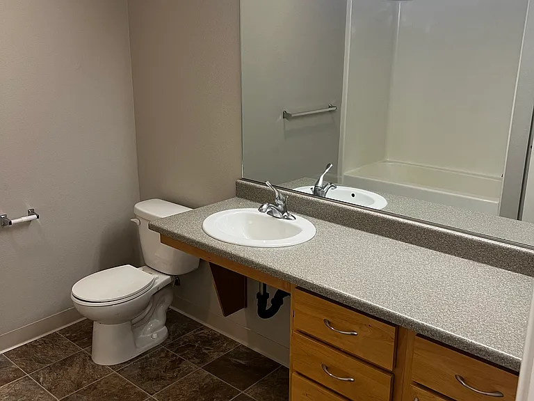 Camas Ridge Apartments — Photo 8