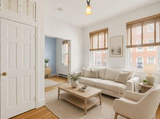 162 Endicott St APT 2, Boston, MA 02113
