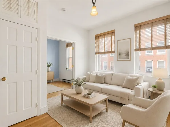 162 Endicott St APT 2, Boston, MA 02113