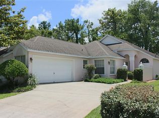 32 W Byrsonima Loop, Homosassa, FL 34446