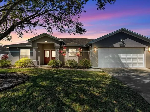 8158 Woodvine Cir, Lakeland, FL 33810