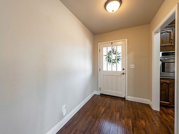 3rd image of 42000 Wild Horse Way