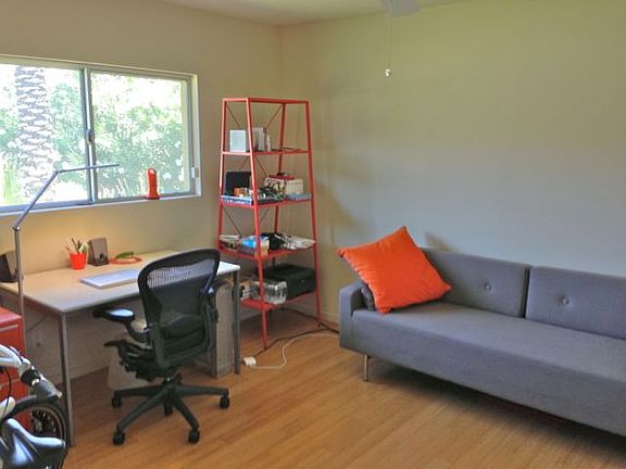 3rd image of 1630 E Georgia Ave
