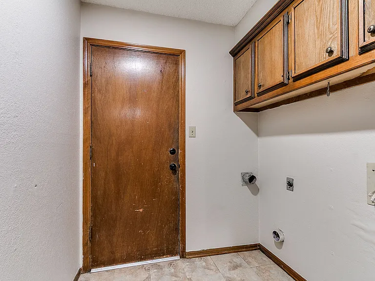 4721 Persimmon Ct — Photo 26