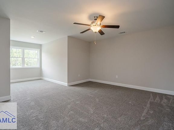 4th image of 54 Blue Gill Ln