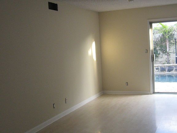 5th image of 4564 Candleberry Ave