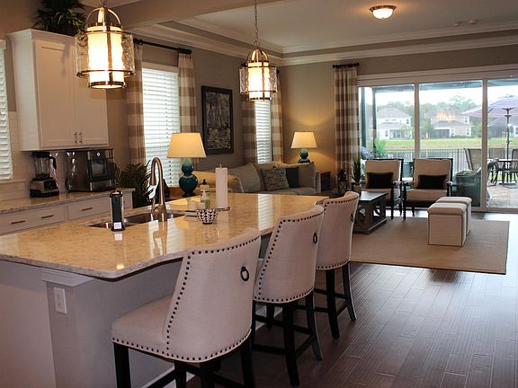 4th image of 143 Whisper Rock Dr