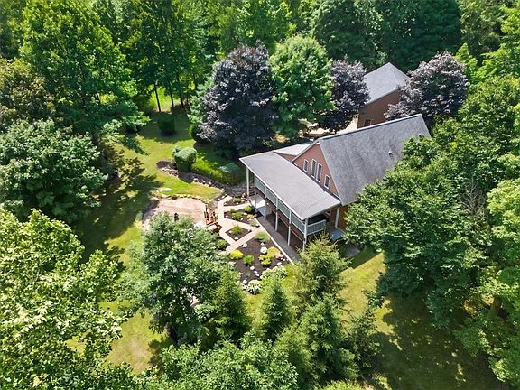 5th image of 7448 Hapeman Rd
