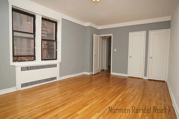 Rented by Norman Raindel, LREB | media 11