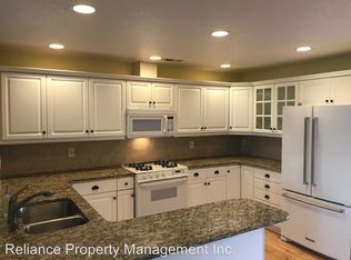 410 N Bridgeton Rd, Portland, OR 97217