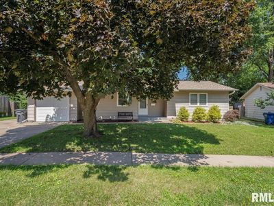 3127 Oxford Dr, Bettendorf, IA, 52722