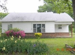 3302 Fm 1398, Hooks, TX 75561