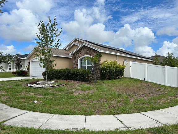 2nd image of 700 Greenshank Dr