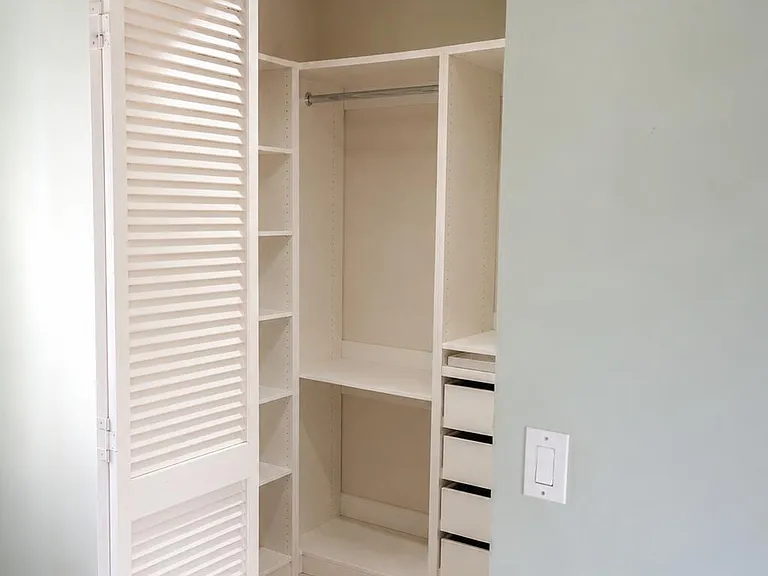 396 Carrington Dr — Photo 14
