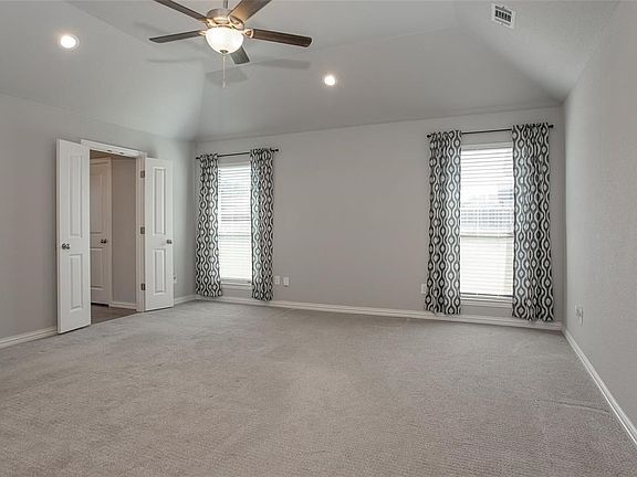 5th image of 5691 Herkes Ct