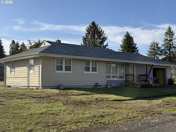 360 N 13th Ave, Elgin, OR 97827