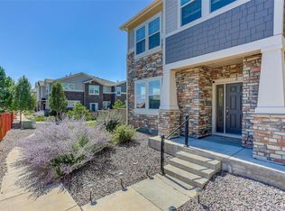 24817 E Calhoun Pl UNIT B, Aurora, CO 80016