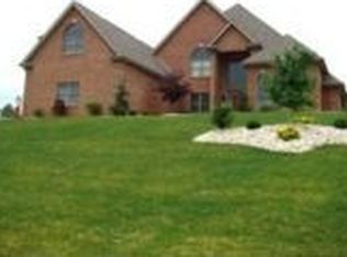345 Kathy Dr, Belle vernon, PA