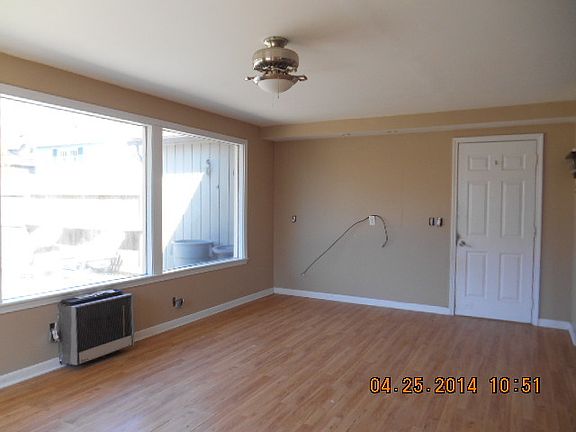 2nd image of 1415 Campbell Ave