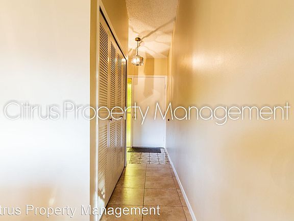 5th image of 522 Woodfire Way
