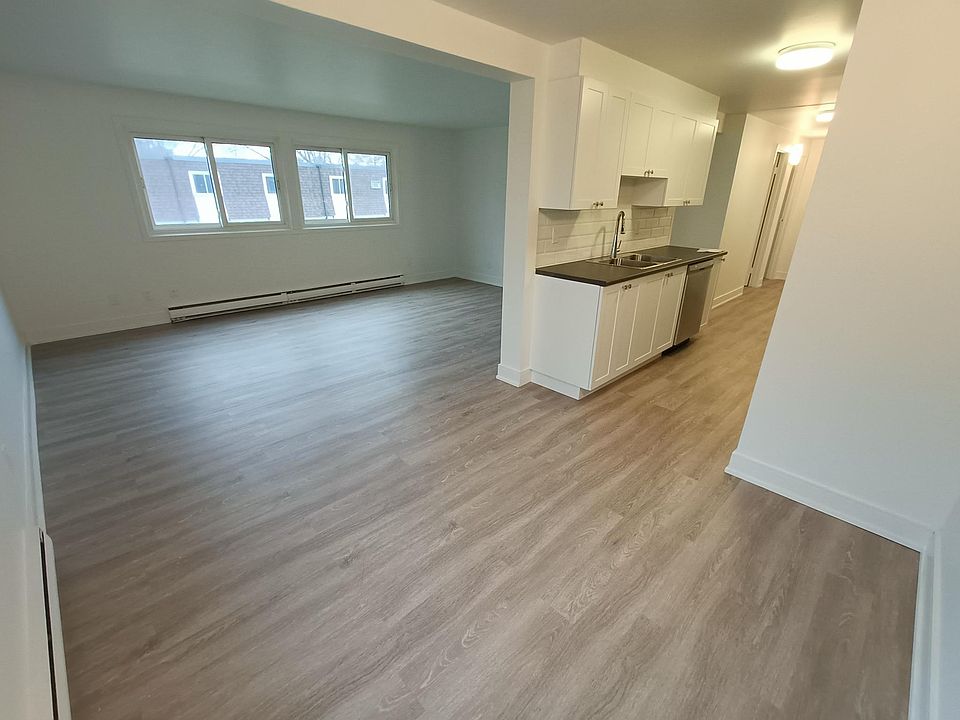 1st image of 2625 Sycamore Dr #111