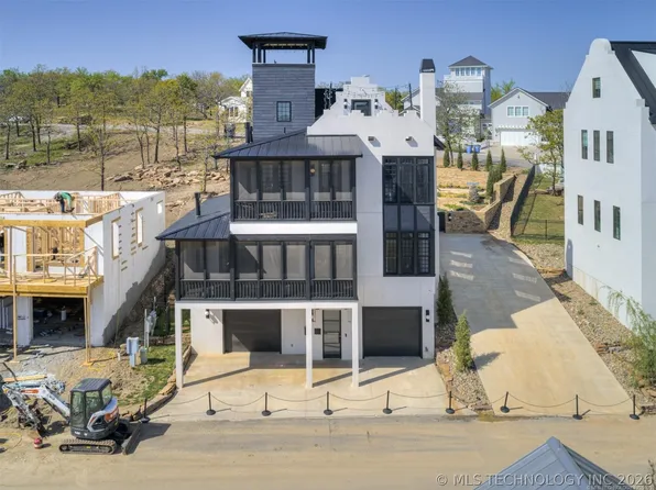 107 Lower Green Way, Eufaula, OK 74432