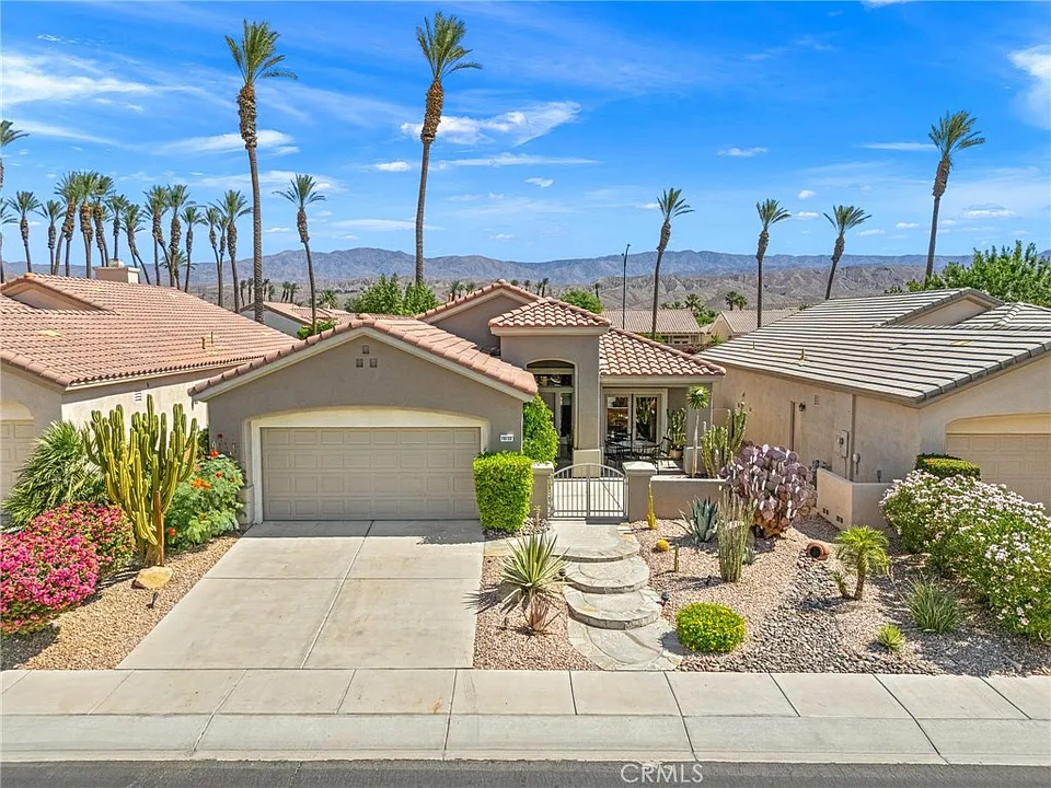 78122 Vinewood Dr