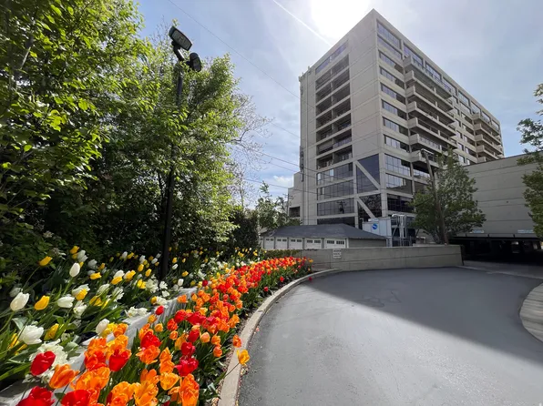 560 E South Temple APT 801, Salt Lake City, UT 84102