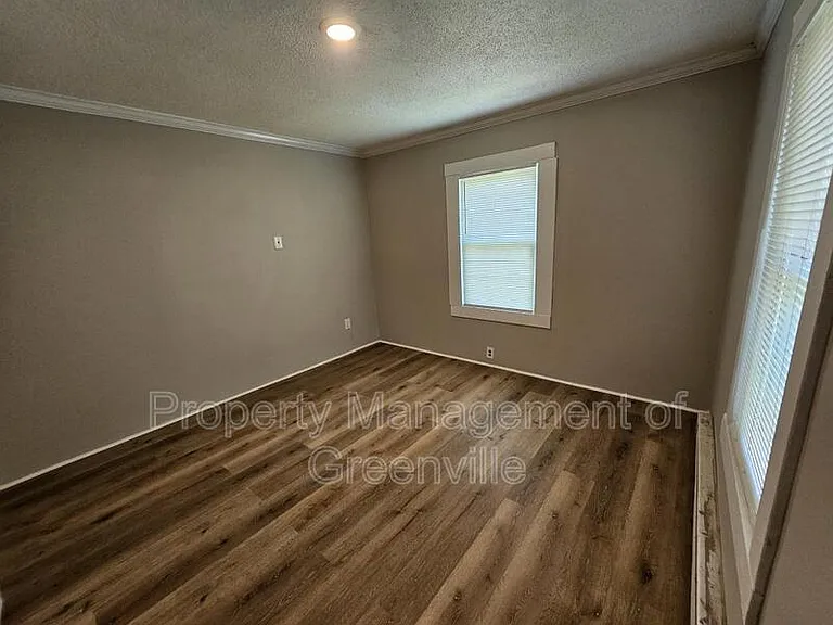 5 Zarline St — Photo 12