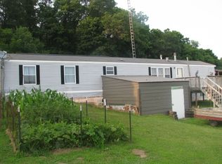 16990 Valley Rd, Argyle, WI 53504