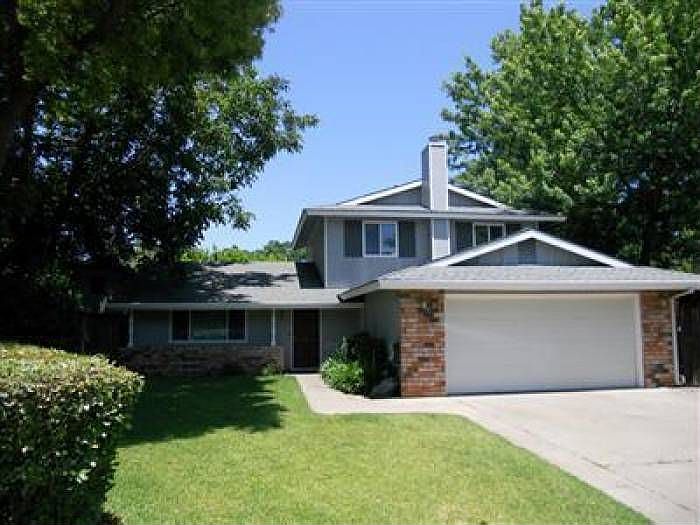 1st image of 2412 Rogue River Dr
