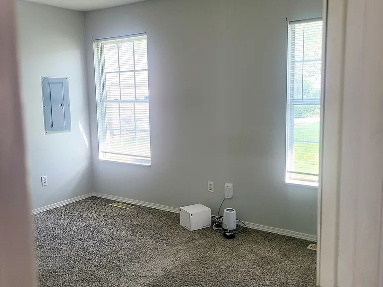 1308 W Nichols St #B — Photo 6