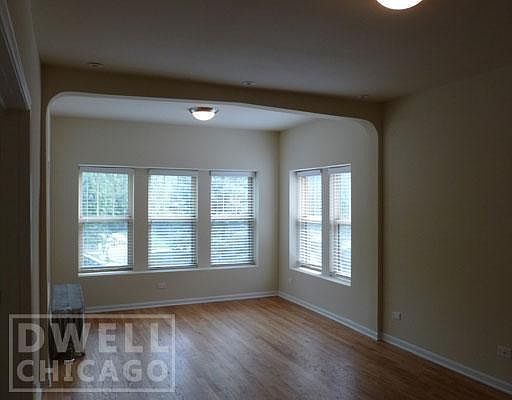 1st image of 4740 S Greenwood Ave