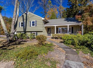 196 Mansgrove Rd, Princeton, NJ 08540