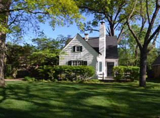 1269 SW Lakeside Dr, Topeka, KS 66604