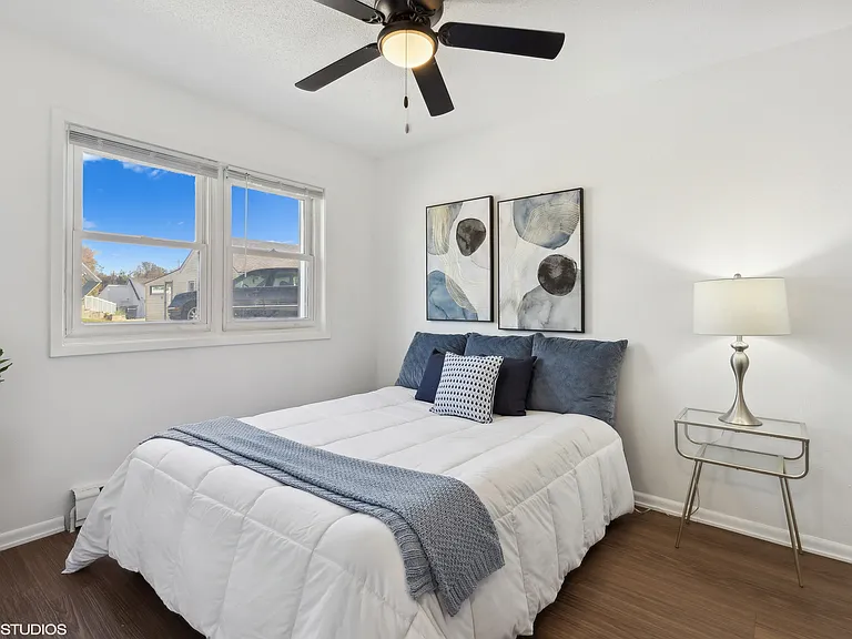Twin Oaks Residences LLC — Photo 27