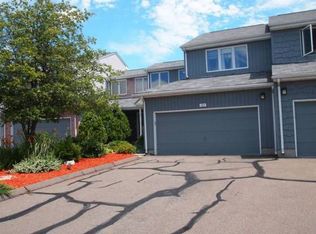 123 Ivy Ln, South Windsor, CT 06074