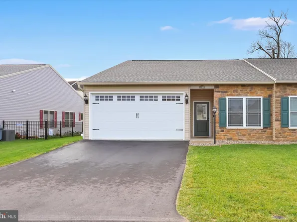 11300 Gulf Dr, Waynesboro, PA 17268