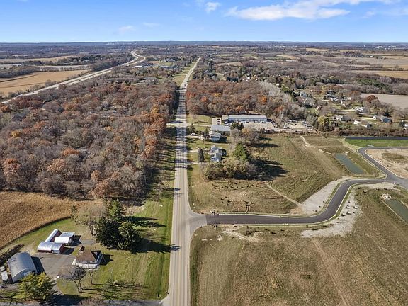5th image of 4601 County Rd N