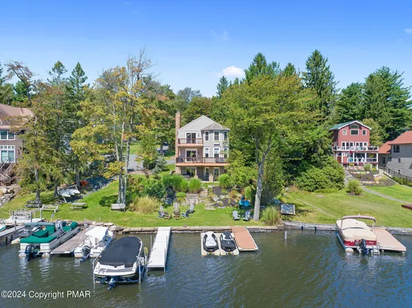 395 N Lake Dr, Lake Harmony, PA 18624