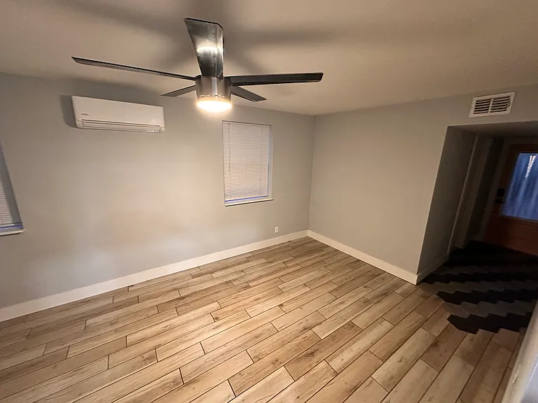 4518 W Rogers Ave — Photo 17
