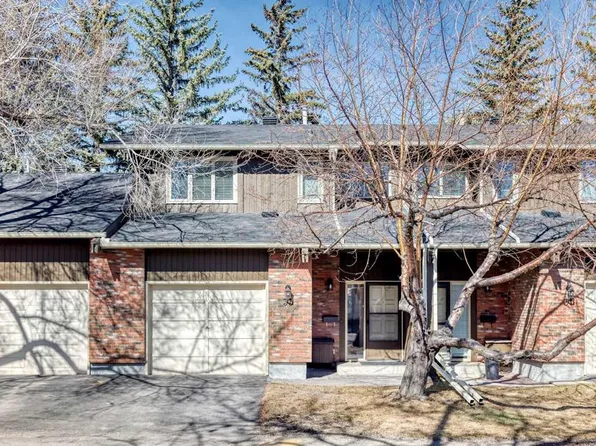 10001 S Brookpark Blvd SW #33, Calgary, AB T2W 3E3