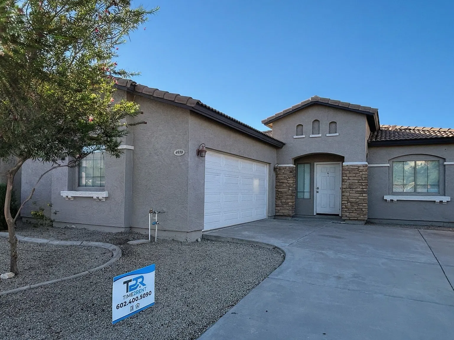 3 bed, 2.0 bath, 1534 sqft, $1,995 — Photo 1